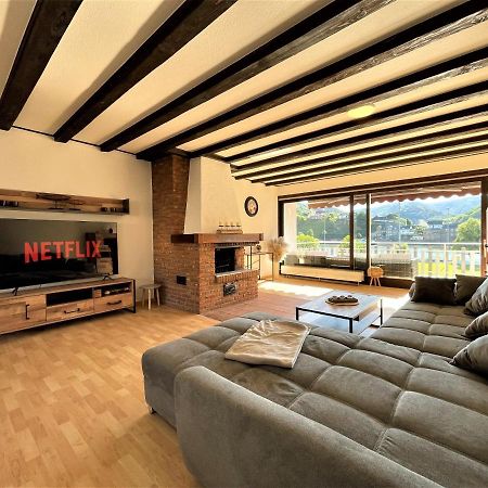 Traumaussicht Kamin Balkon Burgblick 65 Zoll Tv Netflix Sky Joyn Lindenplatz Appartement Bullay Buitenkant foto