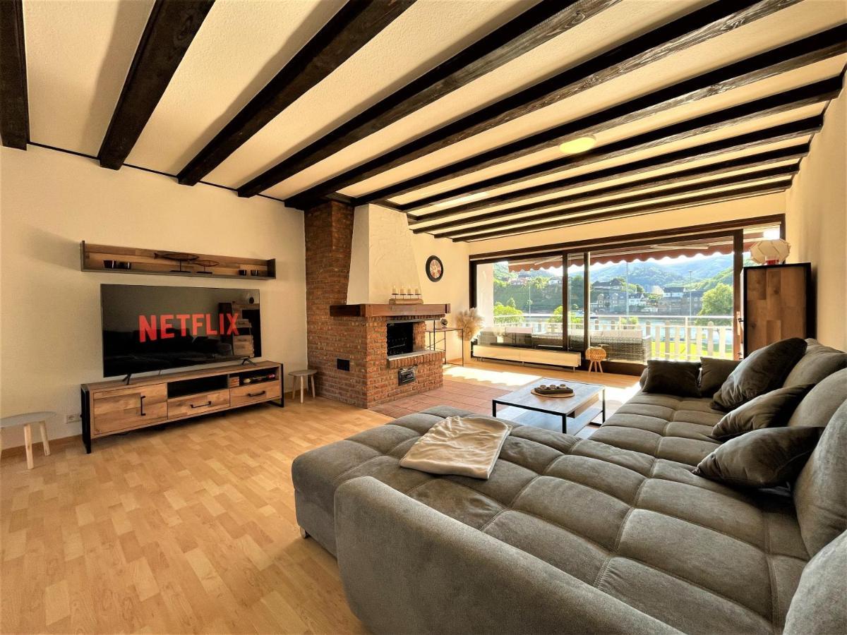 Traumaussicht Kamin Balkon Burgblick 65 Zoll Tv Netflix Sky Joyn Lindenplatz Appartement Bullay Buitenkant foto