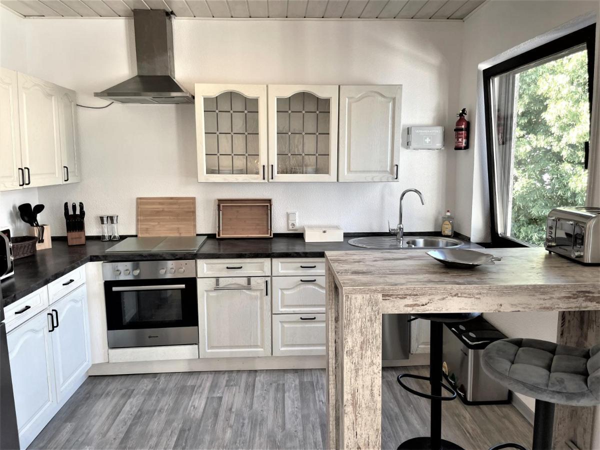 Traumaussicht Kamin Balkon Burgblick 65 Zoll Tv Netflix Sky Joyn Lindenplatz Appartement Bullay Buitenkant foto