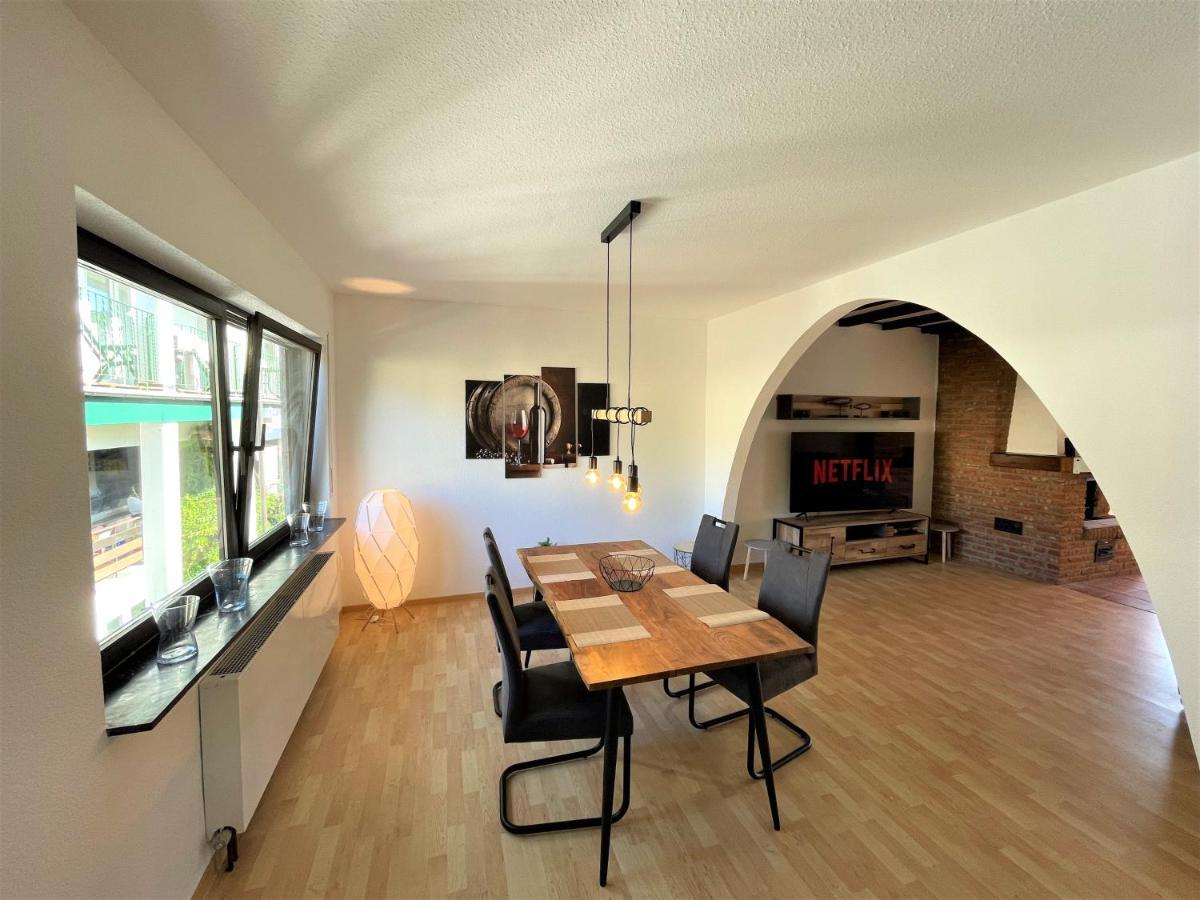 Traumaussicht Kamin Balkon Burgblick 65 Zoll Tv Netflix Sky Joyn Lindenplatz Appartement Bullay Buitenkant foto